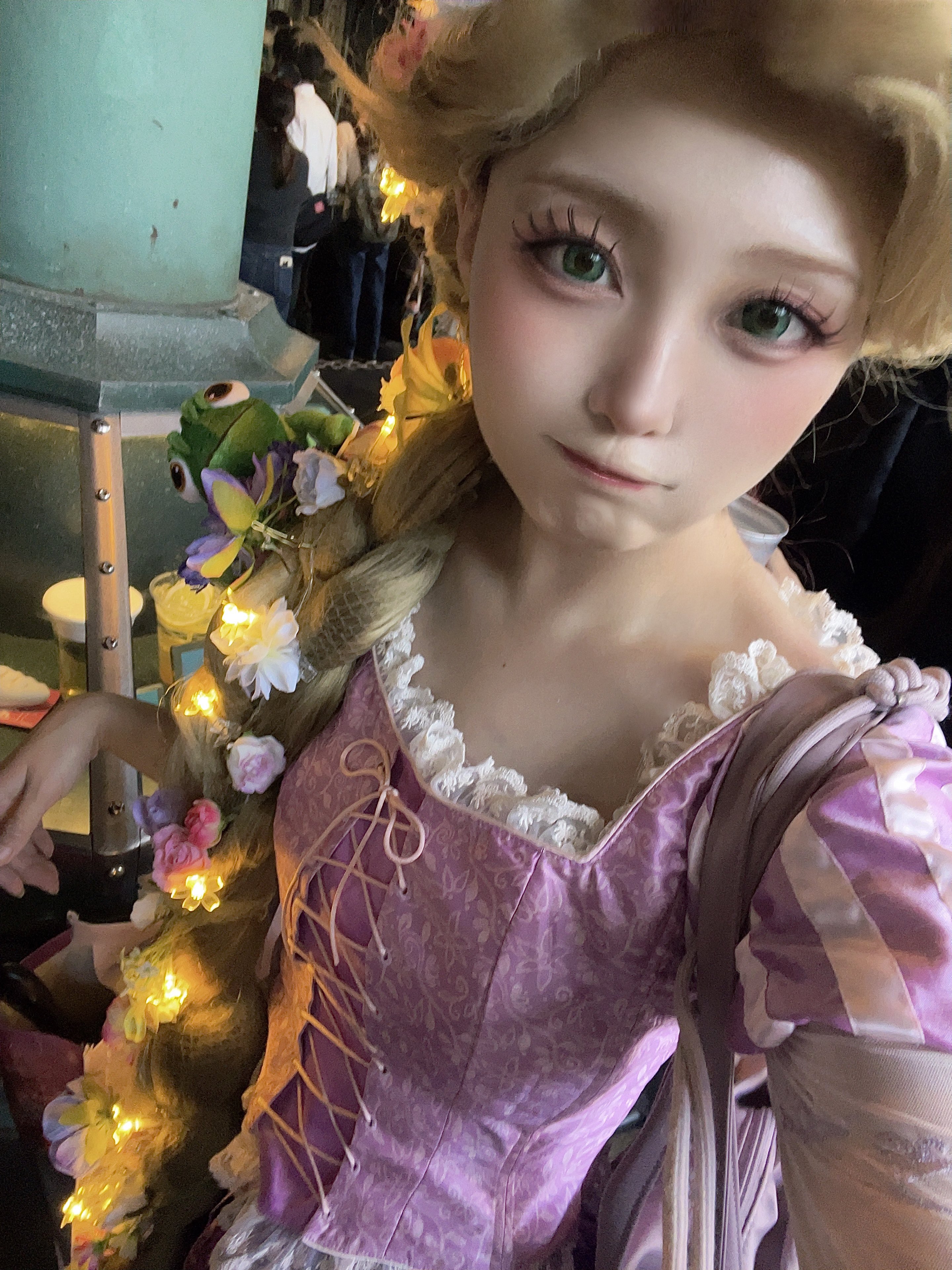 SALE★Dハロ仮装♡ラプンツェル一色♡大人S なな🫧Dハロ仮装🐦‍⬛ | . ラプンツェルドレス制作🌸 今回袖つけ