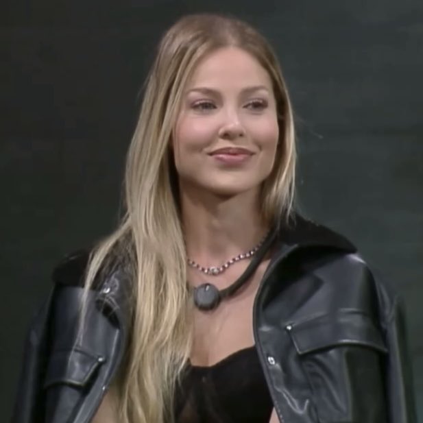 FelipeV84550434's tweet image. Fica Divas, estamos com vocês, vamos fazer esse grupão tombar! #ProvaDoFazendeiro #Saory #Tamires #AFazenda #AFazenda17 #eliminaçãoafazenda #EliminacaoAFazenda