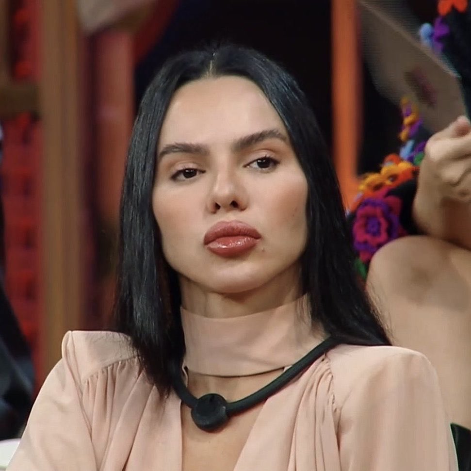 FelipeV84550434's tweet image. Fica Divas, estamos com vocês, vamos fazer esse grupão tombar! #ProvaDoFazendeiro #Saory #Tamires #AFazenda #AFazenda17 #eliminaçãoafazenda #EliminacaoAFazenda