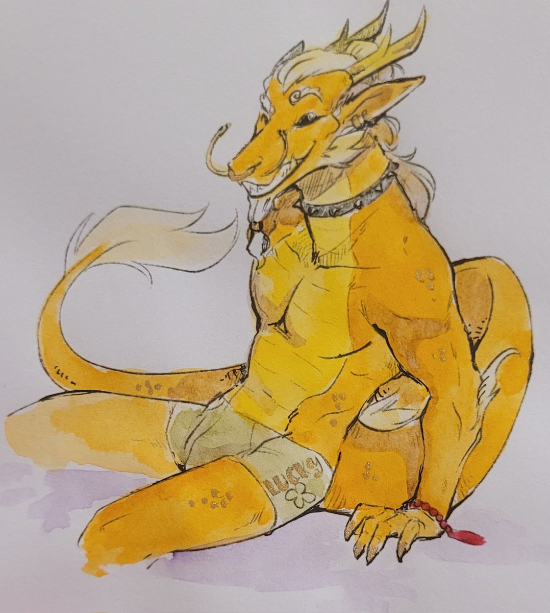 I painted that sze from the other day,  practice mixing the right gold in my limited palette