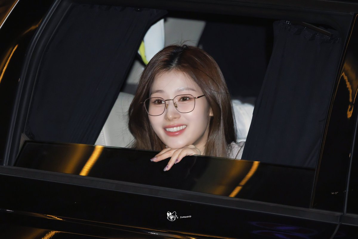 KCl ฅ^•ﻌ•^ฅ tweet media