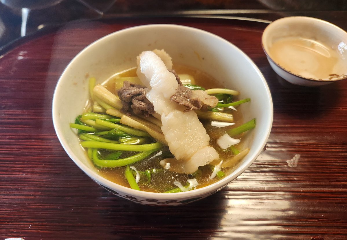 クマ肉はウマい

クマ肉の口の中でゆっくり脂が溶けて旨味が徐々に広がっていくあの感覚を覚えたら抜け出せなくなる

マジで人生最後のご飯はこれが良いってくらいには旨い