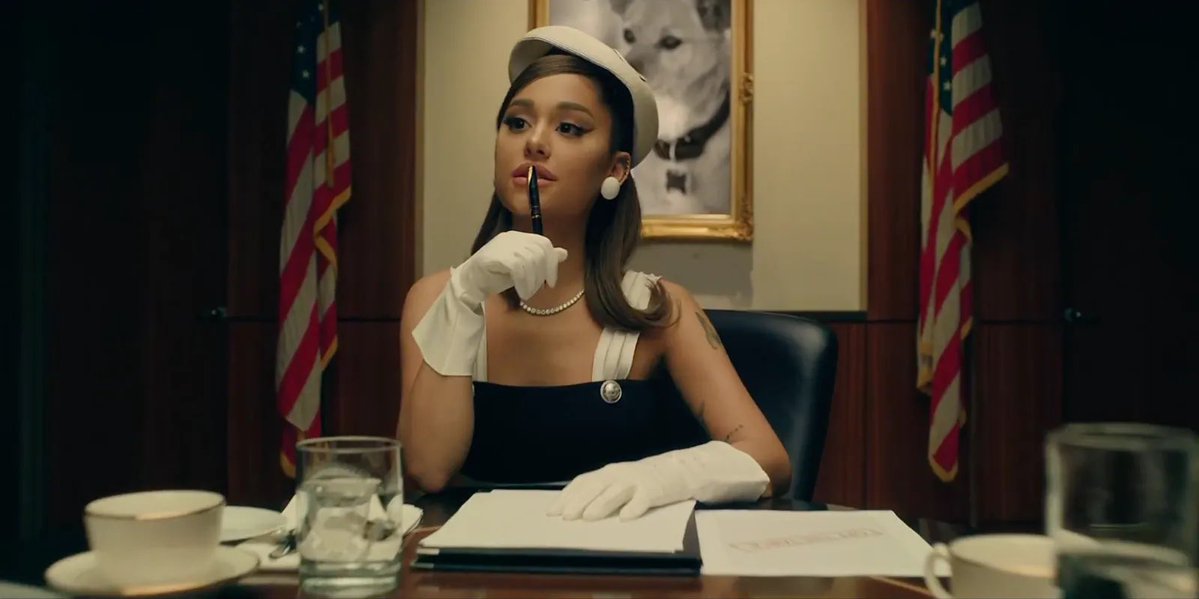 PopCrave's tweet image. 5 years ago today, Ariana Grande released “Positions.”