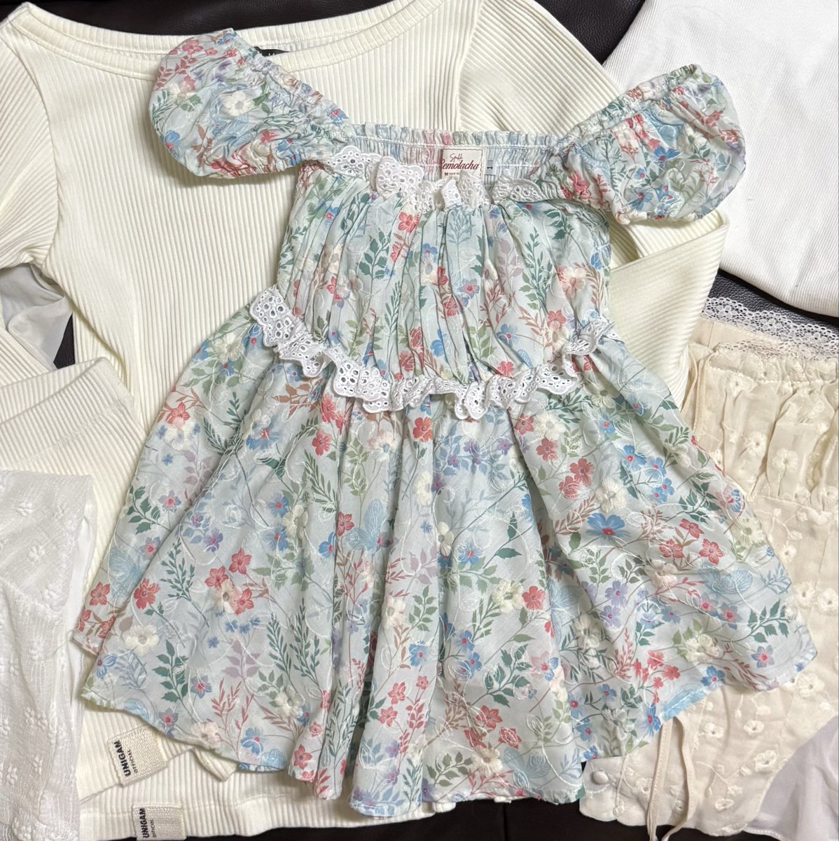 ploysell's tweet image. 135 รวมส่งคับ

#เสื้อผ้ามือสองสภาพดี #ส่งต่อเสื้อผ้ามือสอง #เสื้อผ้ามือ2 #ส่งต่อ #เสื้อผ้ามือสอง #เสื้อผ้ามือสองราคาถูก #โล๊ะตู้เสื้อผ้า #ส่งต่อcintage #stylistshop #ส่งต่อเสื้อผ้า