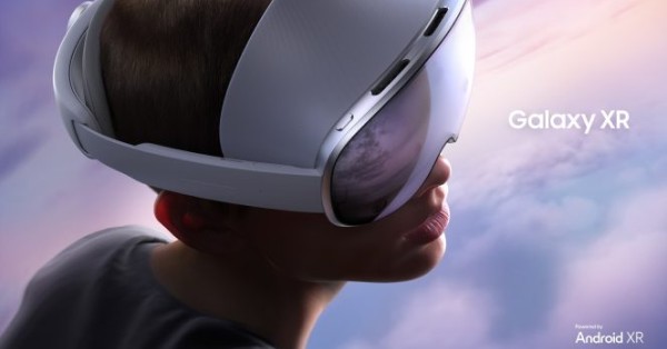 TeckNexus's tweet image. Samsung’s $1,800 Galaxy XR shifts XR from metaverse talk to AI-first spatial computing—an agent-led stack co-built with Google and Qualcomm.
tecknexus.com/samsung-galaxy…
#XR #SpatialComputing #AI