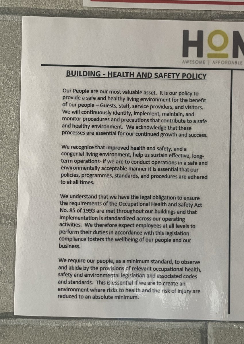 Timeless_Report's tweet image. Mr Dlamini the father of Twins continues to fight and posting shocking evidence about Homii!:

#justice4twins
#JusticeForDlaminiTwins
Homii is putting everyone’s lives at Risk at their buildings!

❌When inspectors from Department of Labour came to investigate, the lift jammed…