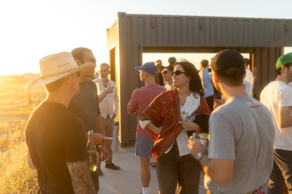 Joana K. Lino 🌸 tweet media