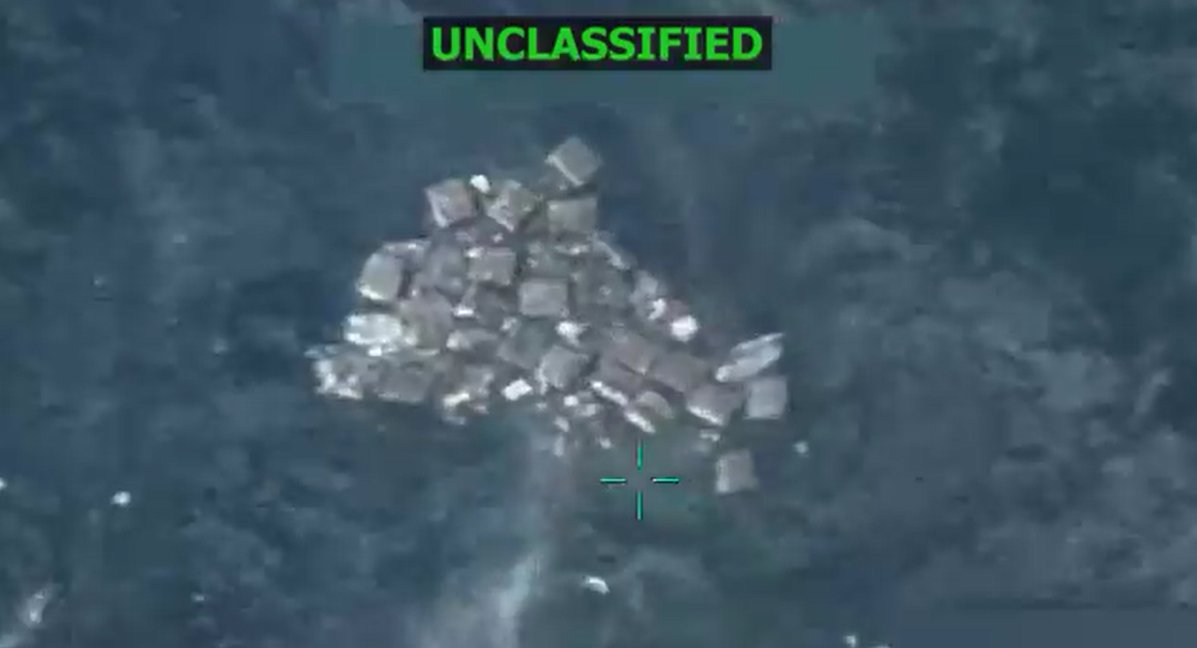 Defcon_Level's tweet image. U.S. Military Operations Against Suspected Narco-Trafficking by Designated Terrorist Organizations, US Africa Command Targets ISIS in Somalia, Saudi-Led Combined Task Force 150 and Pakistan Navy Interdict Over $972 Million Worth of Illicit Drugs in Arabian Sea:
🚨 Latest…
