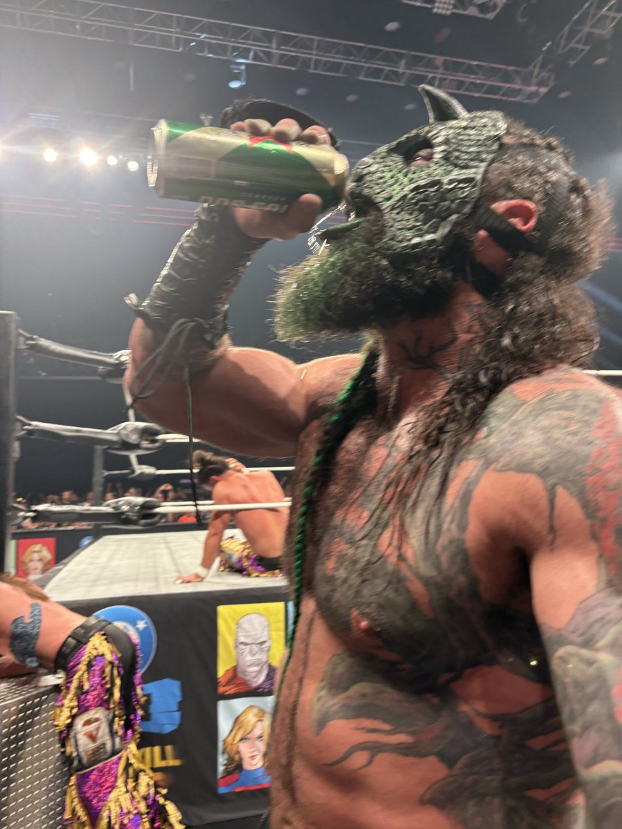 thehungbucks's tweet image. we gave jurassic express some beer 😭