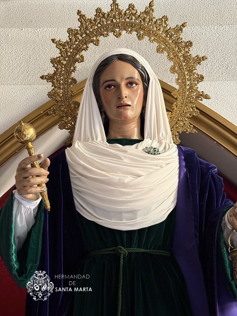 CAMBIO PARA FIELES DIFUNTOS

En el día de ayer se procedió al cambio de vestimentas de Nuestras Titulares de cara al mes de los fieles difuntos.