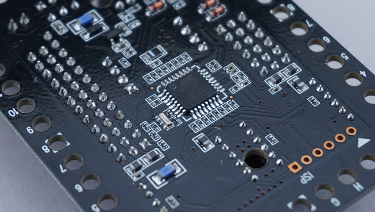 AmpheoElec's tweet image. How to choose an entry-level MCU to reduce system costs?
Here’s a practical, engineering-first playbook to pick an entry-level MCU that truly lowers total system cost (not just chip price).
View more details, please click: ampheo.com/blog/how-to-ch…
#Microcontroller #STM32C0 #PIC16