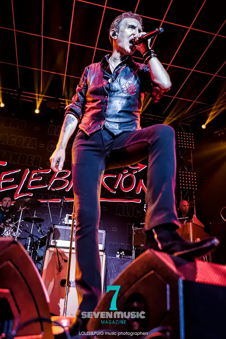 Fotos y crónica del concierto de #Ramoncin en la <a href="/SalaTheOne/">Sala The One</a> en #Alicante #santvicentdelraspeig #rock #rockenespañol #musicaendirecto #ramoncin

bit.ly/3JlzMaR