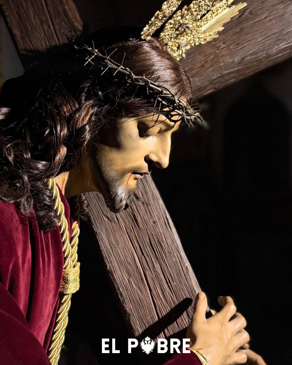 ⚜️ SOLEMNIDAD FIELES DIFUNTOS - JESÚS NAZARENO “El POBRE” ⚜️

Ya se encuentran ataviados nuestros sagrados titulares para la próxima festividad de los fieles difuntos. Jesús Nazareno “El Pobre” luce túnica lisa de terciopelo Burdeos estrenando nudete bordado en hilo de oro