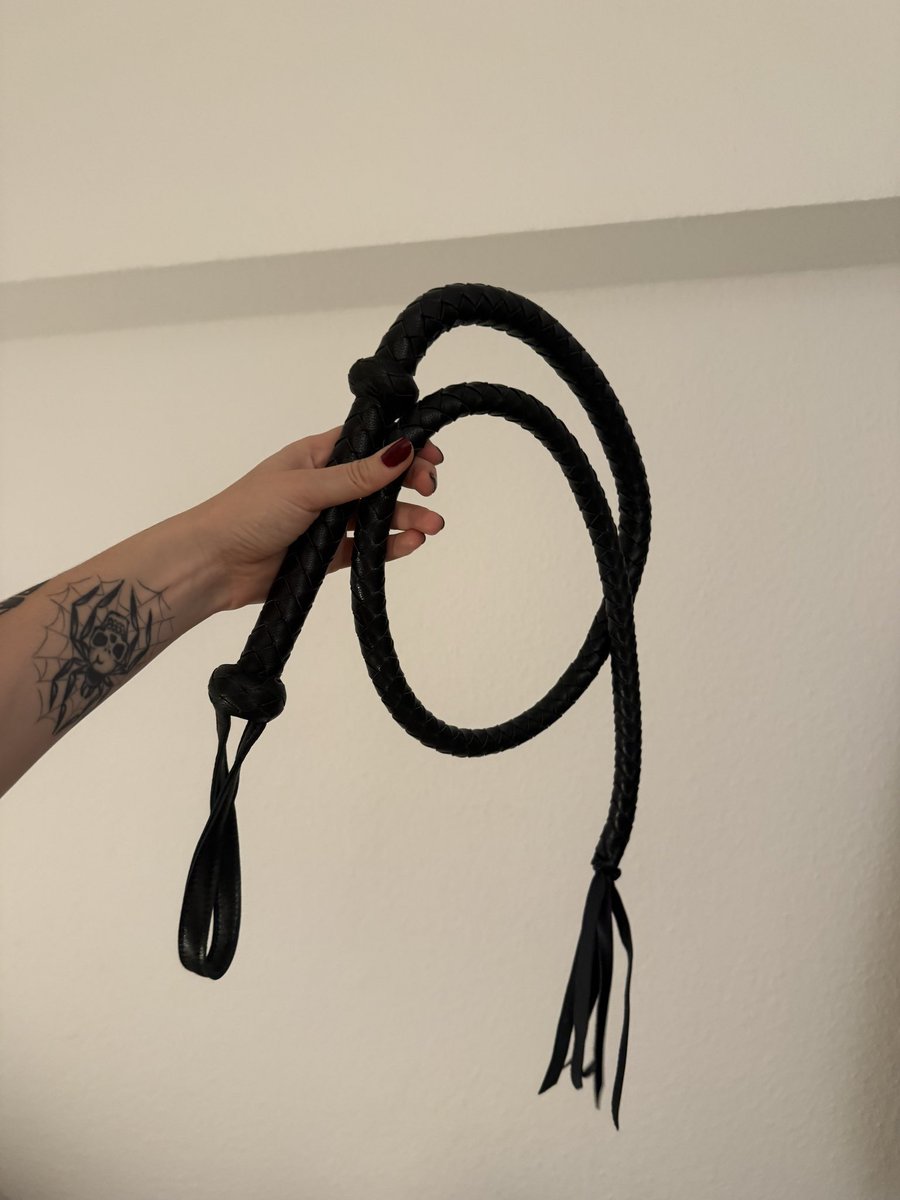 Thanks to one of my subs for this gift ❤️