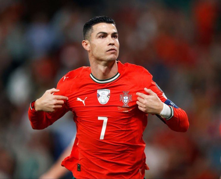 فاز بكأس العالم: 471 لاعب

سيصل إلى 1000 هدف رسمي: لاعب واحد فقط