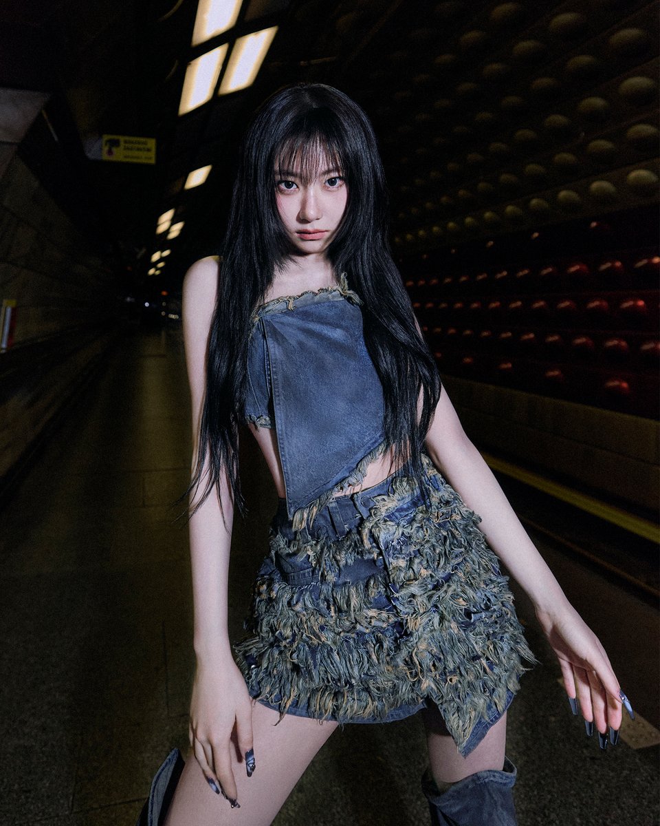 ITZY &lt;TUNNEL VISION&gt; CONCEPT PHOTO #3
#CHAERYEONG #채령

ITZY 'TUNNEL VISION'
ITZY.lnk.to/TUNNELVISION

💿 ALBUM RELEASE
2025.11.10 MON 6PM (KST) | 4AM (ET)

#ITZY #MIDZY <a href="/ITZYofficial/">ITZY</a>
#ITZYComeback
#ITZY_TUNNELVISION
#ITZY_TNVS