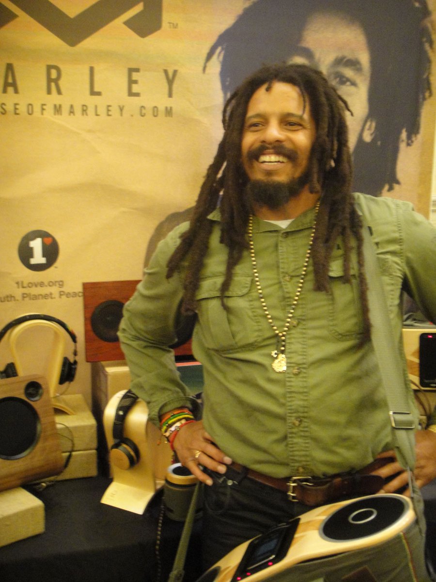 Blackpoundman's tweet image. We are indeed honoured to have five sons of the late Bob Marley OM RIP support.
 #TheBlackpoundUNION™ #SpendingPower #online #campaign
facebook.com/share/p/14RH1D…
m.facebook.com/groups/1491396…
