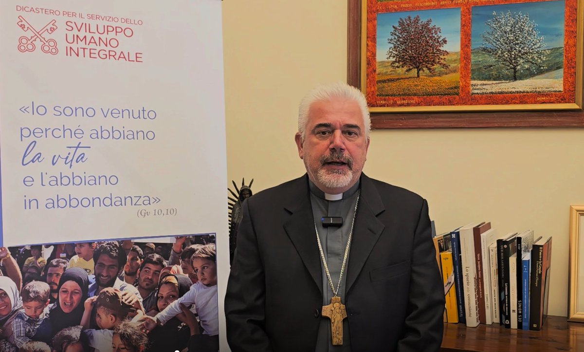 Sviluppo Umano Integrale (@vaticanihd_it) on Twitter photo 🤝 Nel suo saluto ai partecipanti del Festival della Migrazione 2025, intitolato "Oltre il mare oltre i muri", Card. Baggio ha ricordato che oltre i confini fisici esistono confini psicologici, fatti di pregiudizi che "ci allontanano dall'incontro con le persone" 🌍🚶♂️🚶♀️ 🤝 Nel suo saluto ai partecipanti del Festival della Migrazione 2025, intitolato "Oltre il mare oltre i muri", Card. Baggio ha ricordato che oltre i confini fisici esistono confini psicologici, fatti di pregiudizi che "ci allontanano dall'incontro con le persone" 🌍🚶♂️🚶♀️
