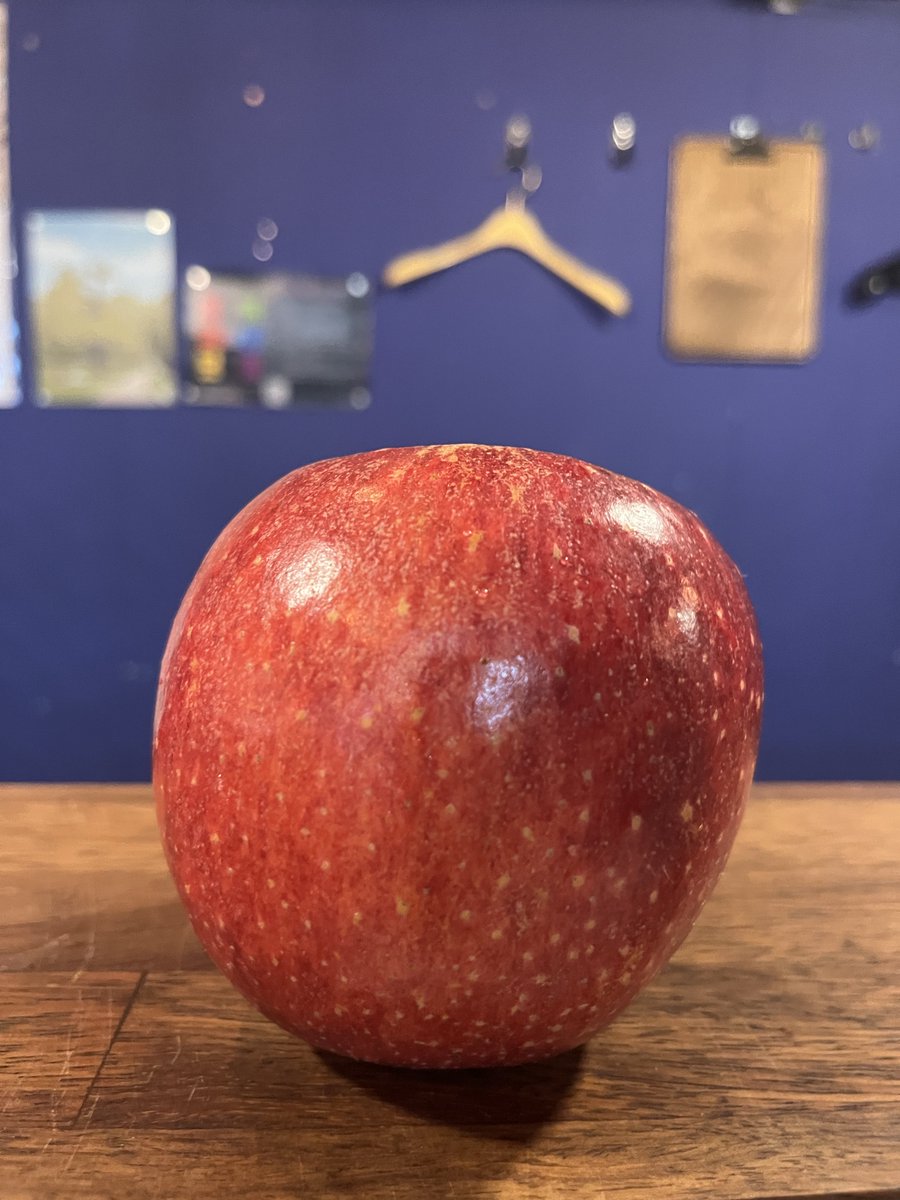 독사과같지만 감홍입니다
특징…맛있음