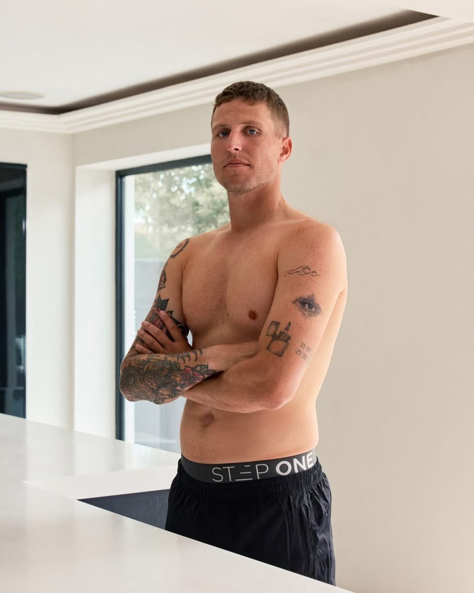 FitFamousMales's tweet image. Brydon Carse 😍😍

#StepOne