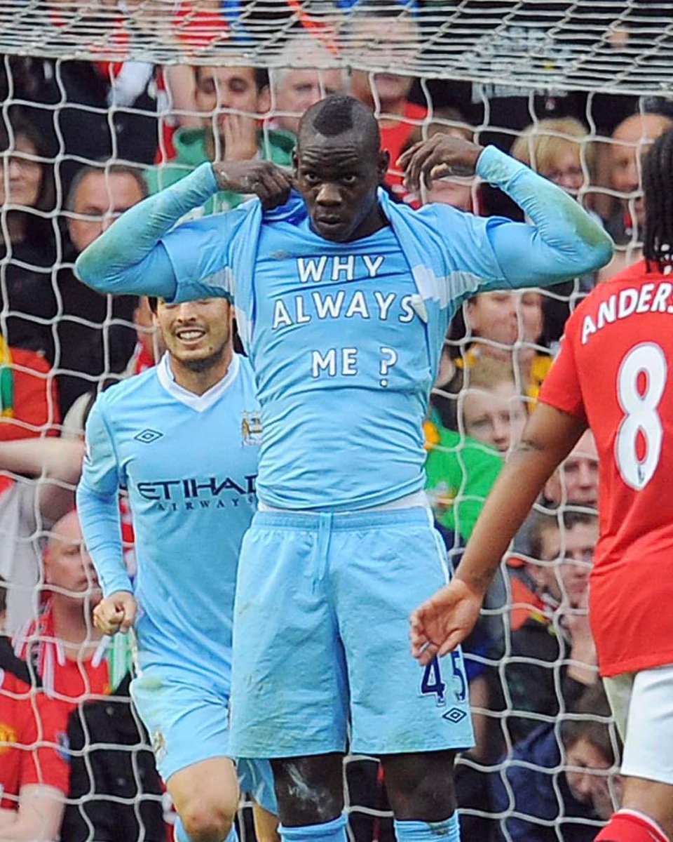 14 years ago today 70,000 people fled an earthquake in Stretford measuring 6.1 on Richter Scale. Geologists have now re-evaluated it: 'It should have been 10!' #mancity #ManUtd