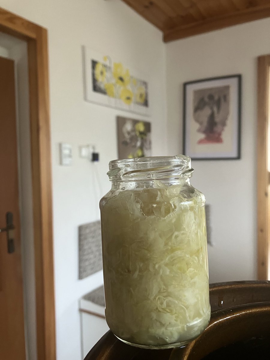 Zavařuji zelí 😁

Půjde převážně do zelňačky👍