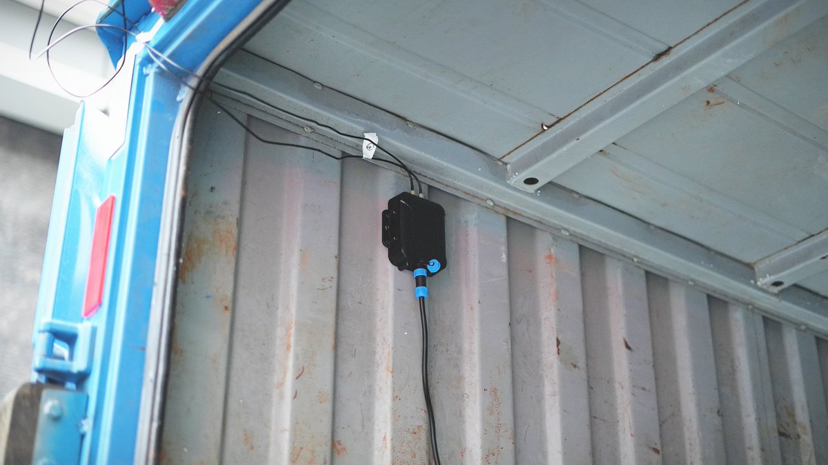 Minew_Tech's tweet image. From cabin dashboards to cargo containers, we tested our MG5 Mobile LTE Gateway across real truck environments. Each location came with its own challenge, such as signal interference, rugged vibrations, or extreme temperature shifts, but MG5 kept delivering data in real time.