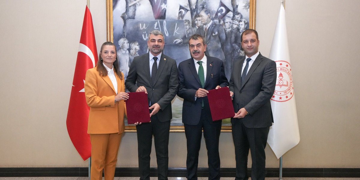 🏫Eğitim Yatırımlarına Hayırsever Desteği: İki Okul ve Öğretmenevi İnşa Edilecek

Millî Eğitim Bakanlığı ile Özel Gıda Limited Şirketi arasında imzalanan protokol kapsamında, ilçemize iki okul ve öğretmenevi kazandırılacak. 🏫

Protokol kapsamında ilçemizde iki adet 24 derslikli