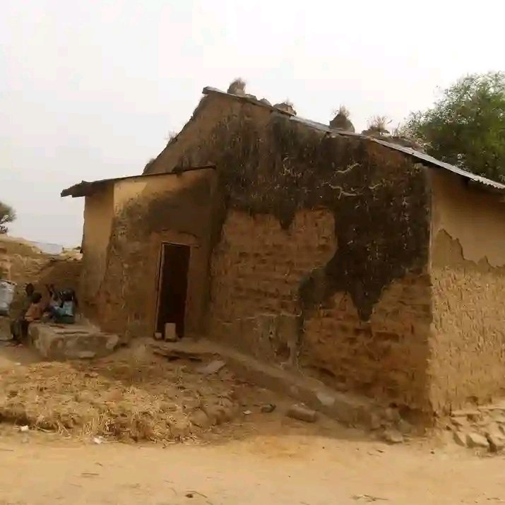 Munirassalafiy's tweet photo. We appeal to Hon. Sir. @CaptJamyl to kindly remember his promise regarding the mosque project. We understand he may have been busy and might have forgotten Work is ongoing, blocks are ready, but funds have run out. Please, sir, we need your support to continue. https://t.co/X9f8q1dMXp