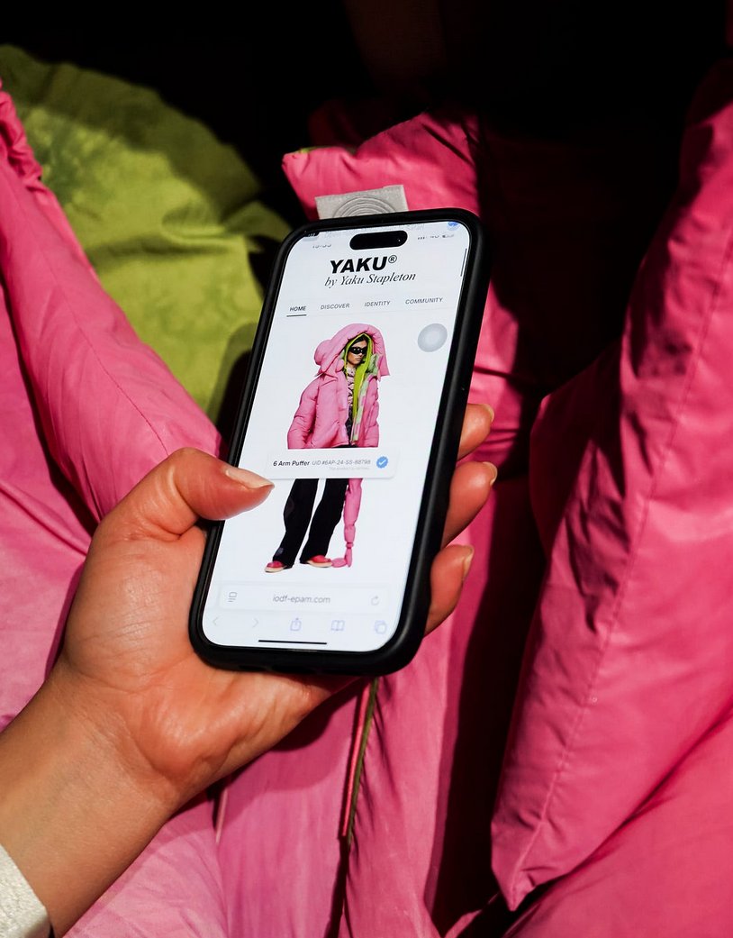 By 2030, every garment sold in the EU must carry a Digital Product Passport (DPP). What if every garment could speak, telling a story of its creator’s design inspirations, the intimate making, the catwalk show, the previous owners, and your time with it? instituteofdigitalfashion.substack.com/p/the-no1-fash…