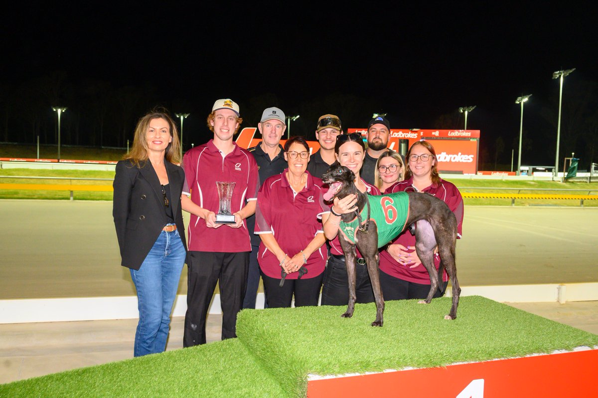 Upset! Goldstar Prada has taken out the Breast Cancer Cup over 642 metres in a fast 36.16, finishing too strong for the heavily supported fave Firethorn. Congrats to trainer Riley Evans and connections!