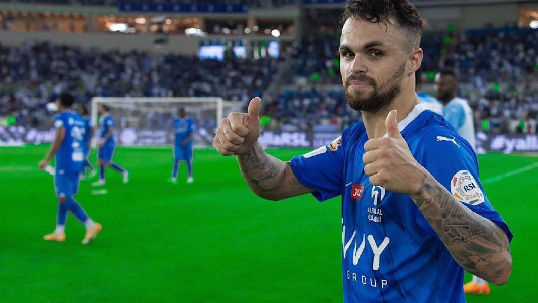 hfc_x6's tweet image. مين جلد الاتحاد اكثر .. ميشيل والا نيفيز؟