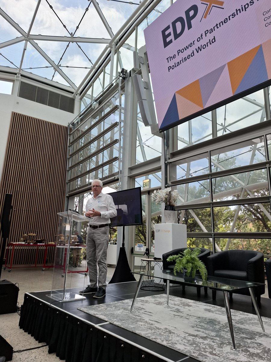 So great to attend today's EDPxChange event together with Thomas, country director of <a href="/GizSouth/">GIZ SouthAfricaLesothoeSwatini</a> and talk about the great partnership between 🇩🇪 Germany and 🇿🇦 South Africa which works on all levels of government, with many fantastic institutions and people and on so many topics.