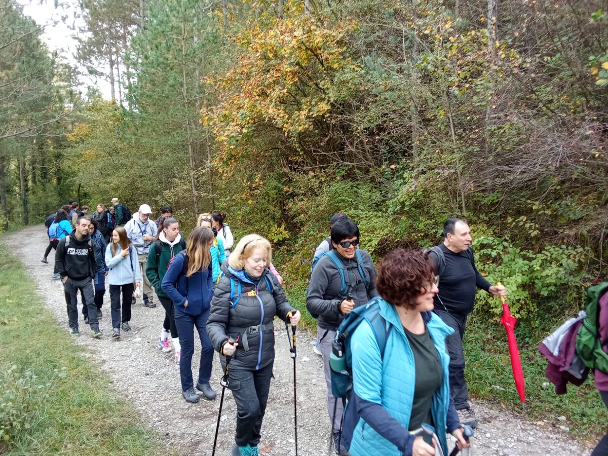 somcimproject's tweet photo. la secció sendi va gaudir d’una ruta micològica a bagà
vistes espectaculars, natura, aprenentatge i molt bona companyia
7,5 km plens d’energia i inclusió!
#cimproject #sendi #inclusió #muntanyainclusiva #naturainclusiva #bagà #somcimproject https://t.co/1ZdS3N4nQI