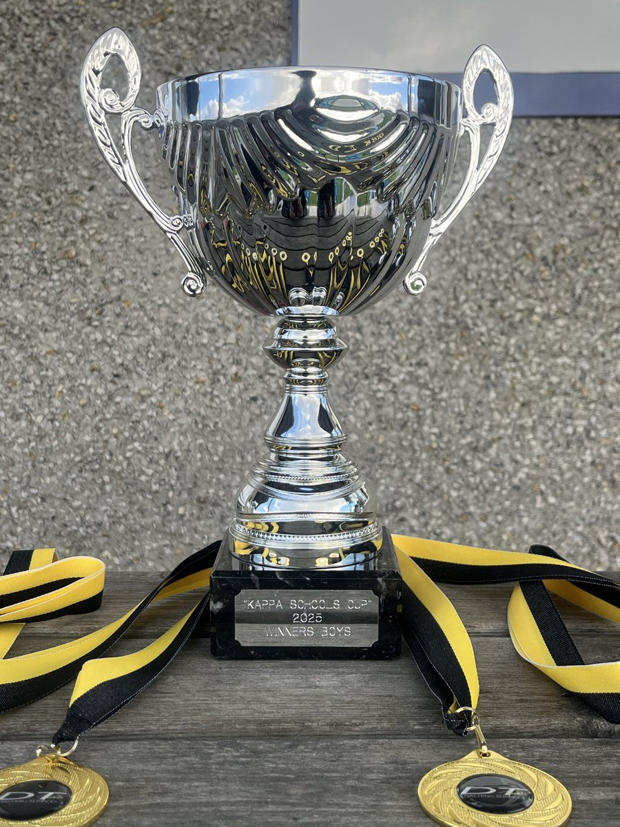 Goal_Mass's tweet image. It’s a busy &amp;amp;exciting day at #BluesHQ 2day  @HelstonAFC 
10 schools here, boys &amp;amp;girls teams.
Comp organised by @DT_coaching &amp;amp; @edtimmons 
They are playing 4the #KappaCup big thanks 2 @MrPeterMasters for support. 
@HelstonAFC Heart of The Community 💙💙
@swsportsnews