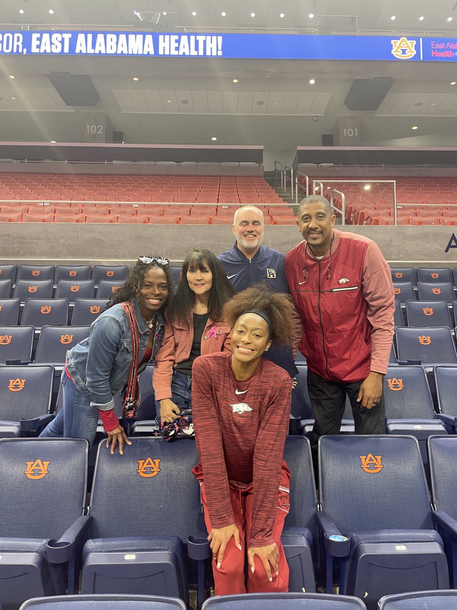 Great night catching up with the Thurman’s and watching Mani and Razorback volleyball in action