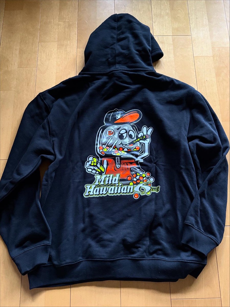 【NEW MERCH 】

ECHOES 2025より販売開始🔥

 • smokes L/S Tシャツ 
 • smokesパーカー 

#IKKINOTDEAD
#HAWAIIAN6