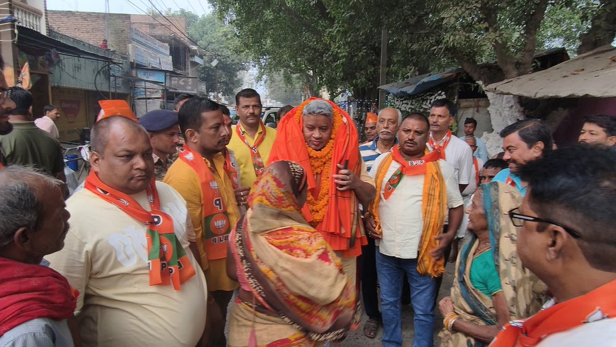kundansinghbjp's tweet photo. 📍 नगर में जनसंपर्क..!!!!
आज रतनपुर वार्ड नं० 20, 21 एवं चट्टी रोड में जनता जनार्दन के बीच जनसंपर्क किया ।
हर गली, हर वार्ड से आ रही है एक ही आवाज़
फिर से NDA, फिर से विकास!
जय भाजपा, जय NDA
@TawdeVinod @girirajsinghbjp @BJP4Bihar Bihar
#क्रमांक_2 #KundanKumar #Begusarai https://t.co/HDWL3y7JOy