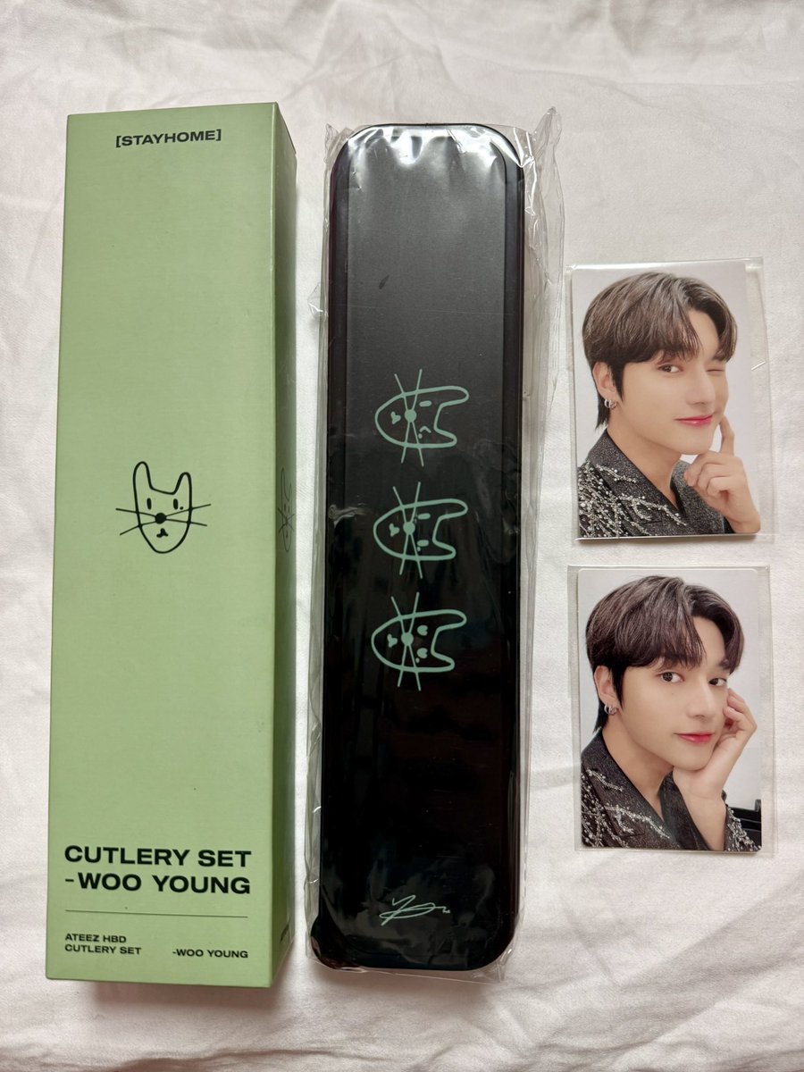 wts lfb ph ateez

ATEEZ HBD CUTLERY SET  - WOOYOUNG (unused)
 + ( with 2 bday md pc) - ₱1500
* (1300 PAYO) 

Loc: Caloocan 
Mod: ggx, j&amp;t or sdd
Mop: gcash / bpi

t. wooyoung bday md