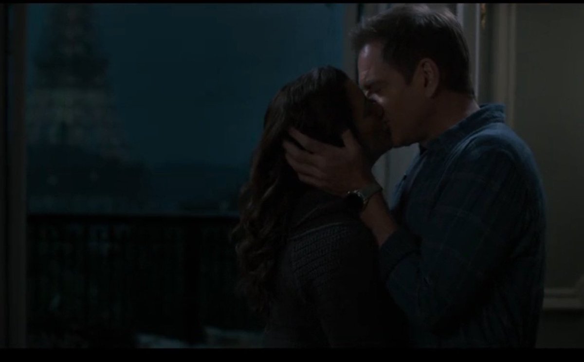 tidedicounsogno's tweet image. nothing to say except for thank you mote, paramount and everybody who worked on this masterpiece.
I just love everything. now I’m going to watch it again and cry even more.🤍
#TonyandZiva