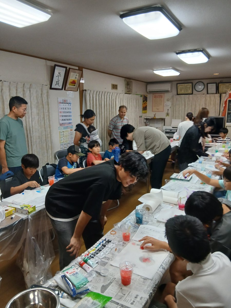 aikocafe1197's tweet photo. 東邦大学ボランティア部の皆さんが実験教室をやって下さいました！ https://t.co/kOt6AFH5oA