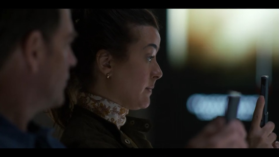 JavaJunkie91's tweet image. "Good, because sitting here, doing nothing for our daughter, looking at her up there, while going over these goddamn lies is making me want to grab a gun and start shooting."

Momma bear Ziva 

#TonyandZiva