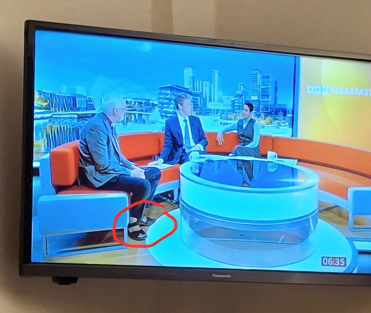 Adrian Long tweet media