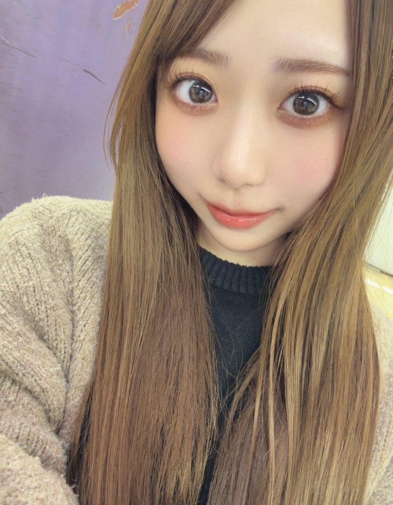 産経新聞社杯1.3.1でプラス🐏♡

嬉しい〜何食べようかなꪔ̤̫🎶