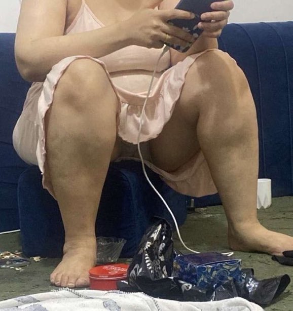 روتيني اليوم 😴😵‍💫

اه صارت تقول احس ان فيك دلع اكثر مني ونا امك 🥺

من تخنيثك لي يمه 😵‍💫