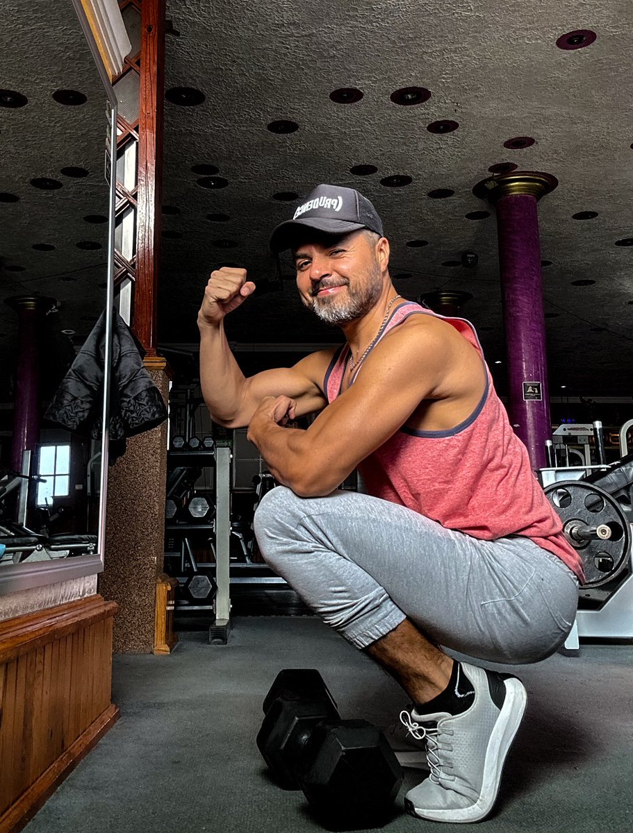 GilantroA's tweet photo. 💪🏽 https://t.co/Mn0fLuGHo6