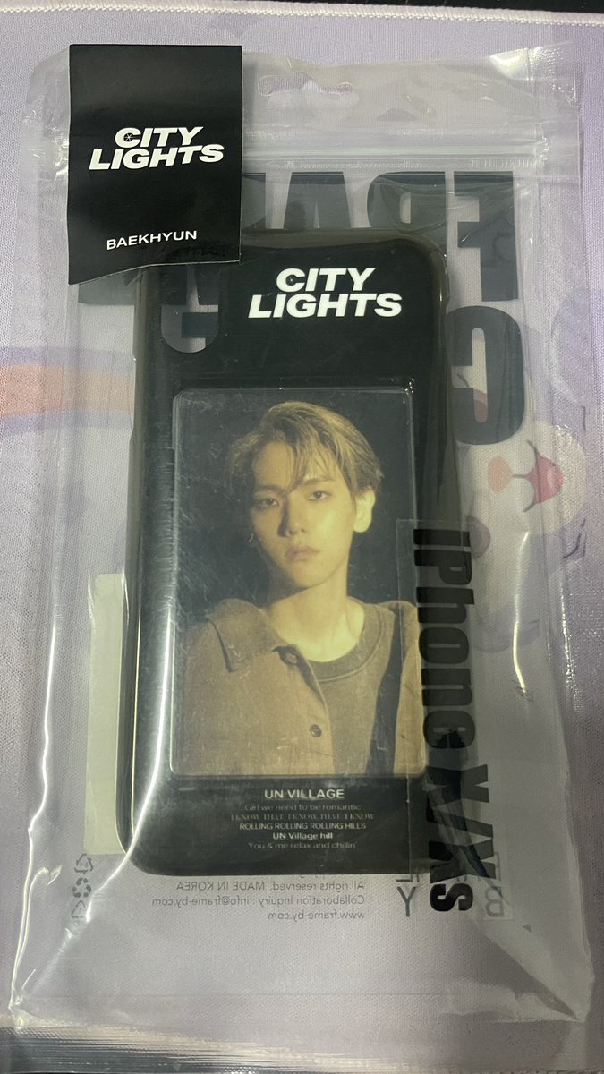 want to sell frame case city lights baekhyun offer dm dom jkt

tag wts pc bbh cl exo 
#wtspcexo #wtsexo #wtsbaekhyun #wtsbbh