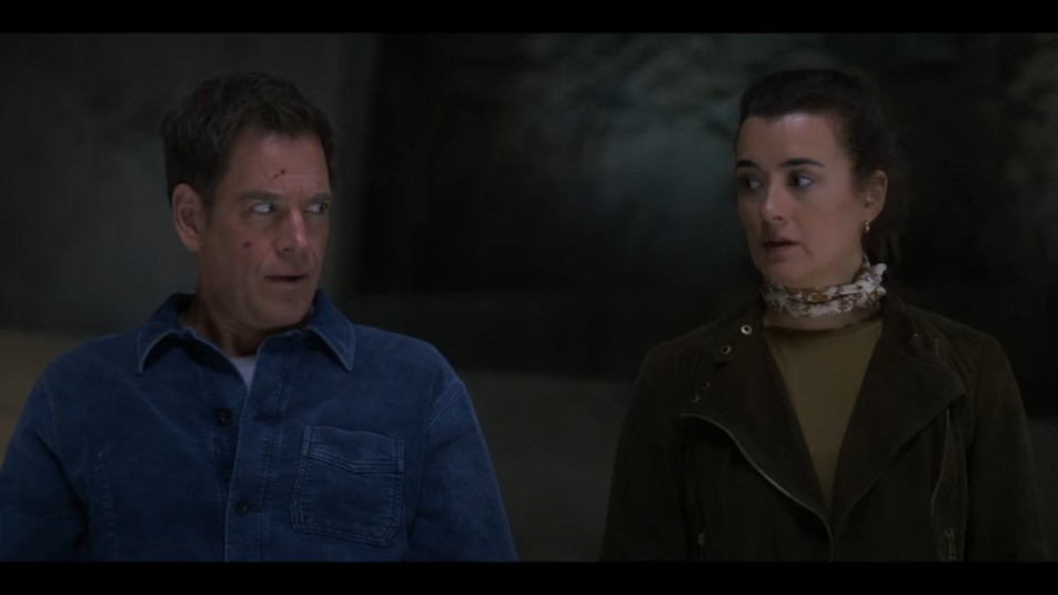 JavaJunkie91's tweet image. "That's the signal. Our girl is safe."

#TonyandZiva