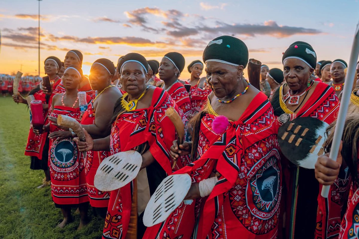 umhlangaswz's tweet photo. Bomake betfu ๐ฅน๐๐คฉ๐ฅฐ๐ฅณ๐
Seen at Buganu 2025
๐ธ: ayo_captured
#lutsango #InsikaYelive #lutsandvo #LoveEswatini #culture #pride #proudlyswazi https://t.co/aG1rIvQi8J