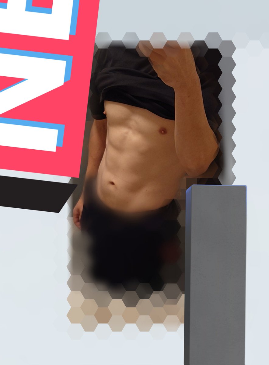 お腹の力抜いたら変身解けるのでもっと頑張ります。